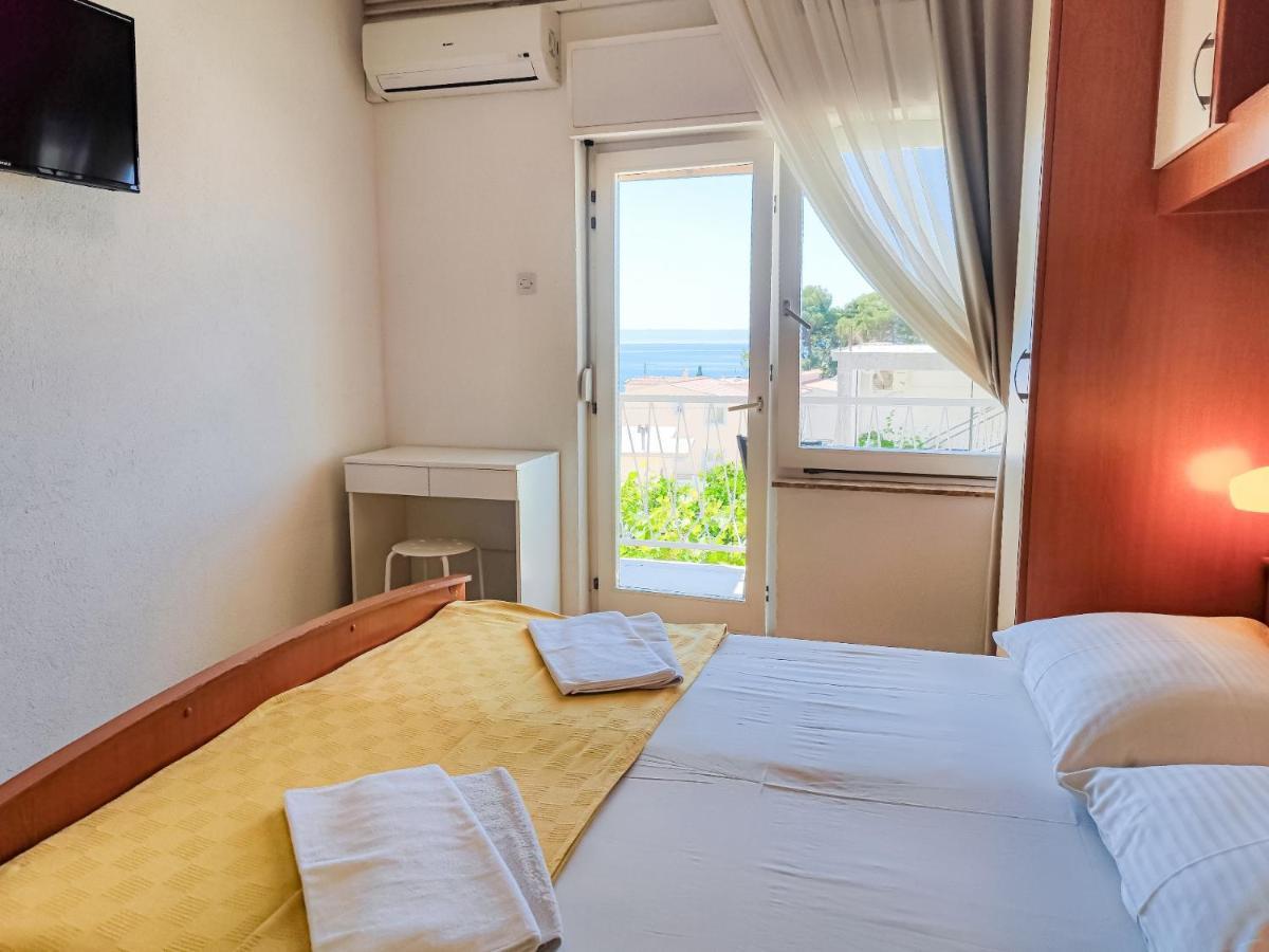 B&B Villa Ivona Baška Voda Extérieur photo